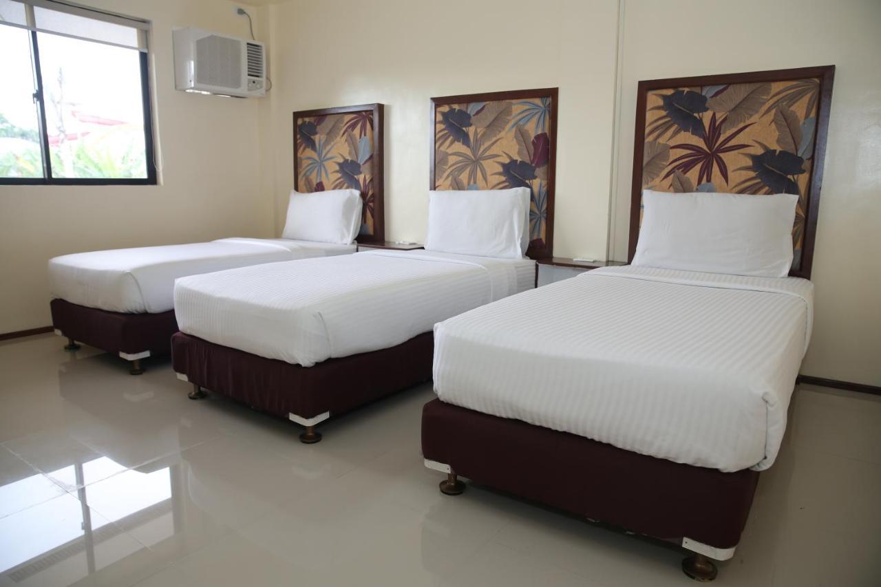 Eon Centennial Resort Hotel & Waterpark Iloilo City Dış mekan fotoğraf