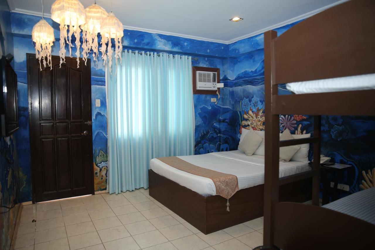 Eon Centennial Resort Hotel & Waterpark Iloilo City Dış mekan fotoğraf
