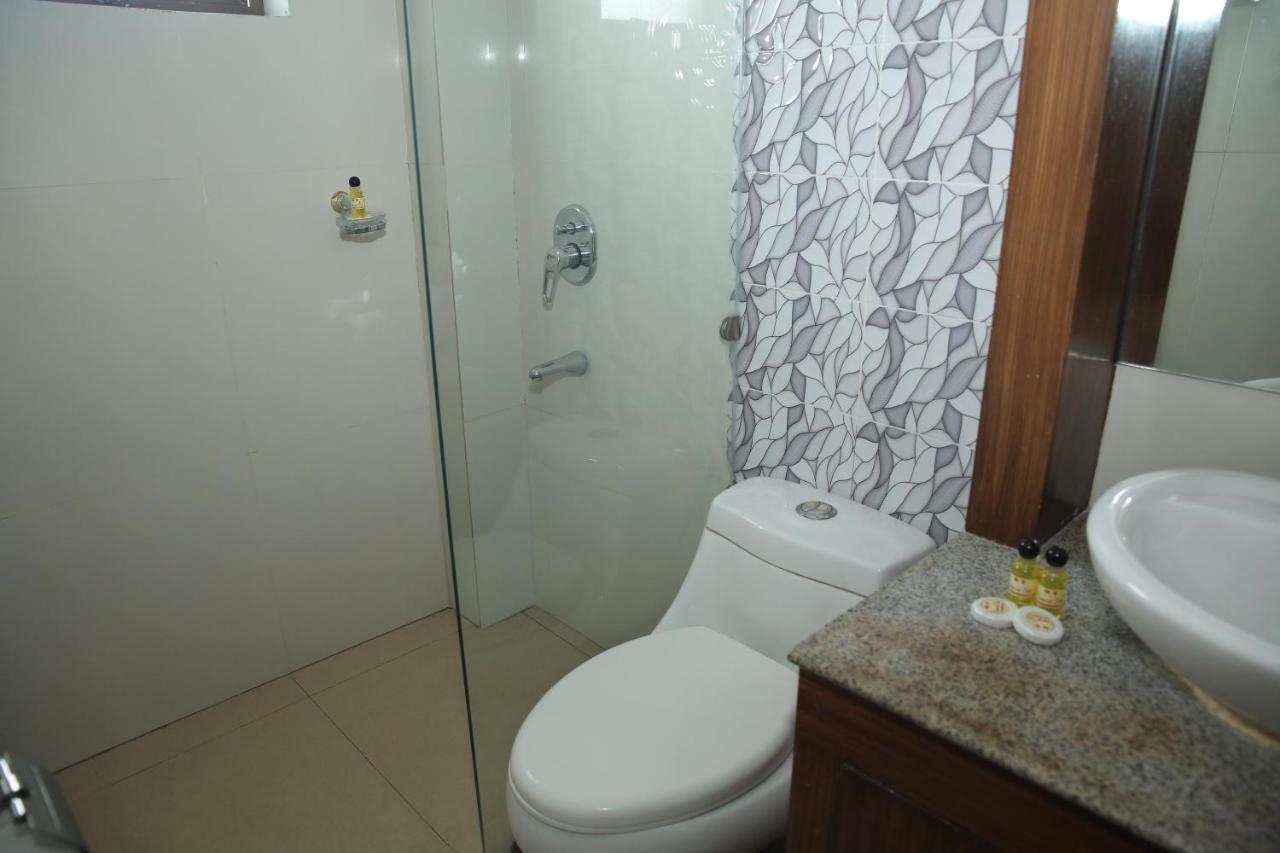 Eon Centennial Resort Hotel & Waterpark Iloilo City Dış mekan fotoğraf